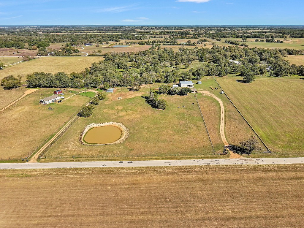 1252 County Road 106 , Paige, TX, 78659 | 9649641 | Realty Texas LLC
