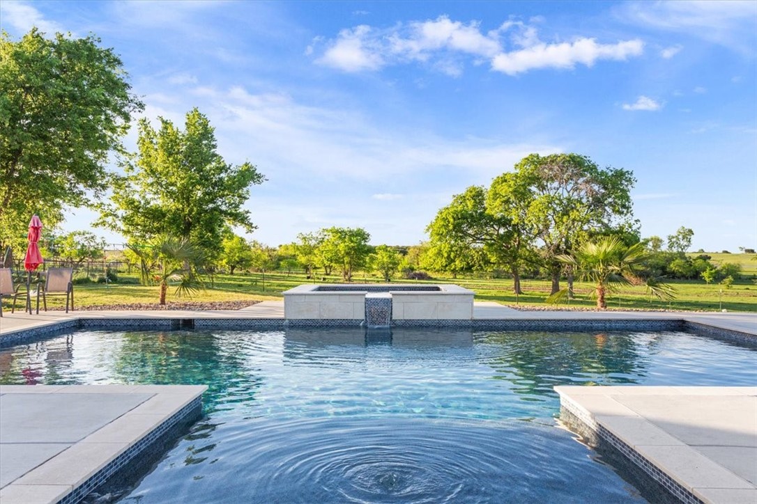 688 Pleasant Run Road , Crawford, TX, 76638 | 222127 | Realty Texas LLC