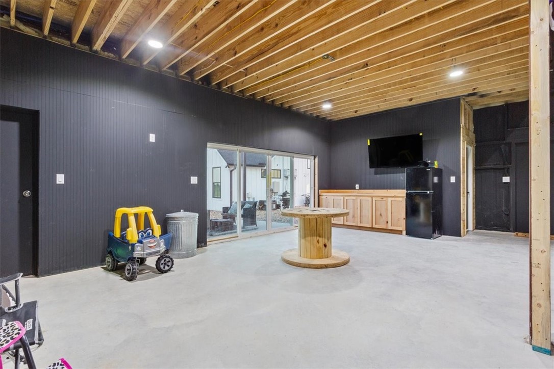 688 Pleasant Run Road , Crawford, TX, 76638 | 222127 | Realty Texas LLC