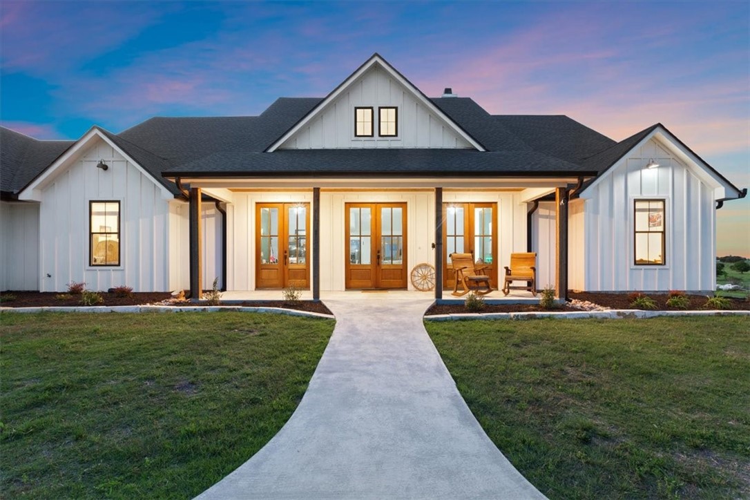 688 Pleasant Run Road , Crawford, TX, 76638 | 222127 | Realty Texas LLC