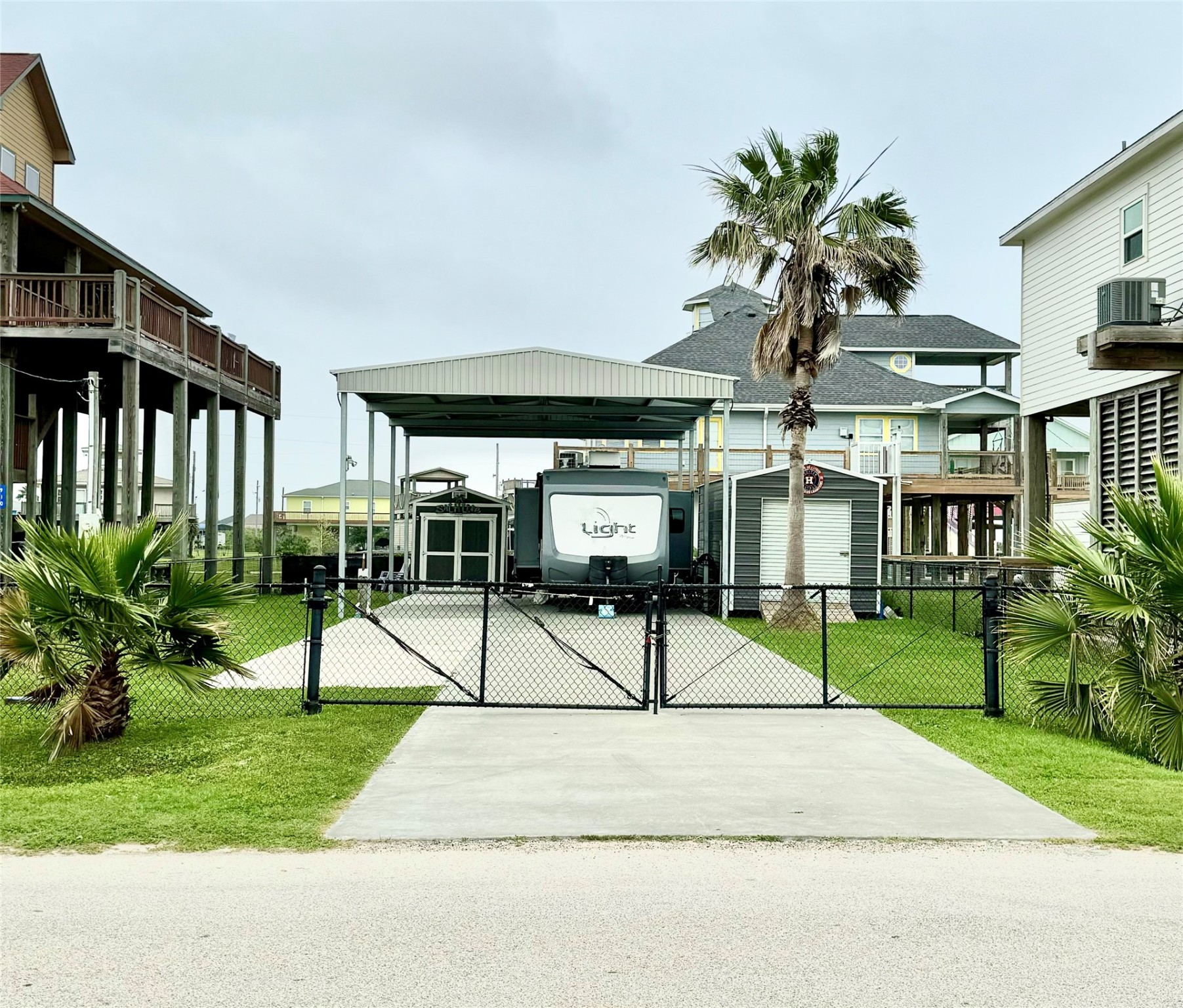 908 Magnolia Lane , Port Bolivar, TX, 77650 | 91240447 | Realty Texas LLC