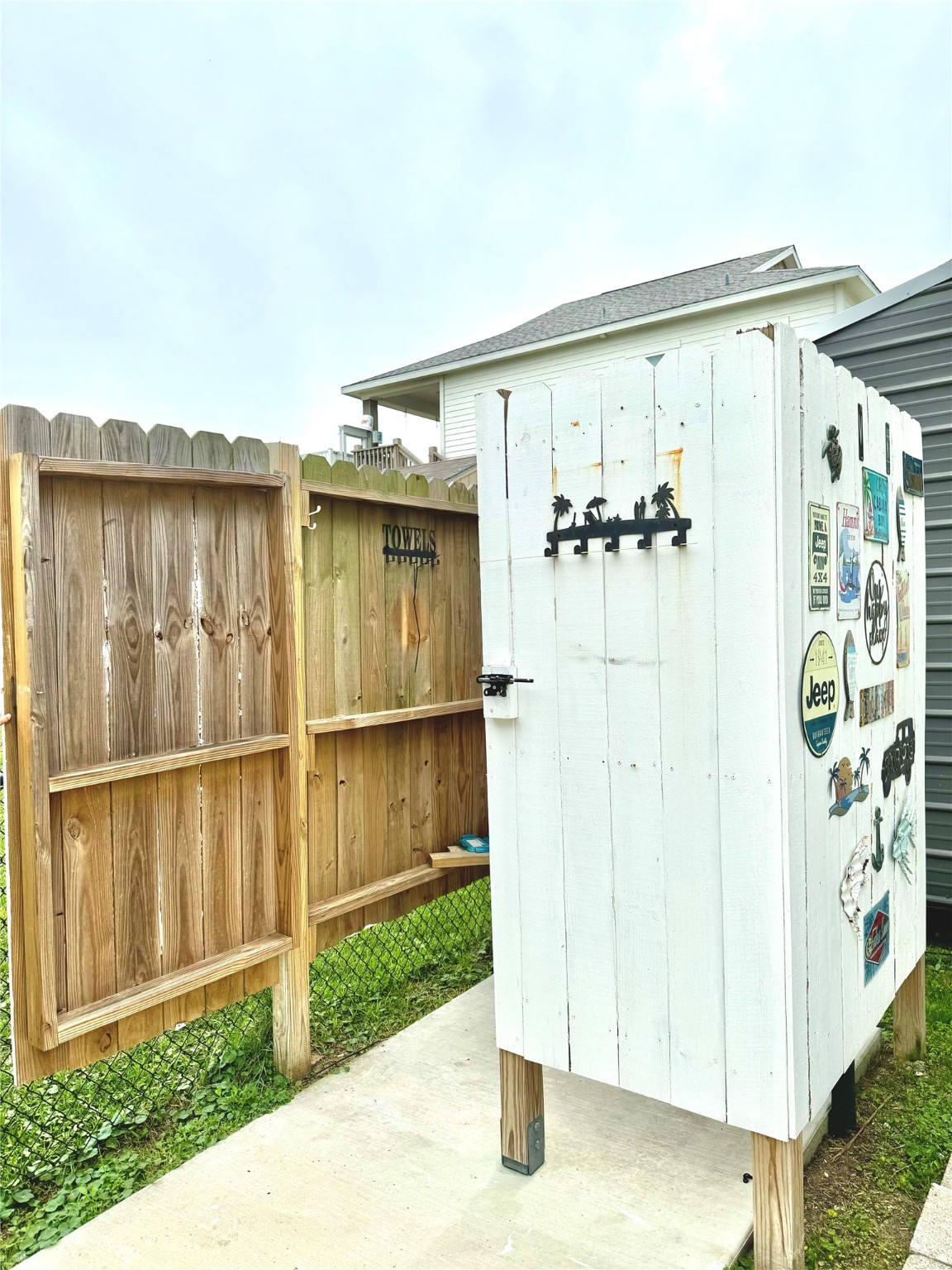 908 Magnolia Lane , Port Bolivar, TX, 77650 | 91240447 | Realty Texas LLC