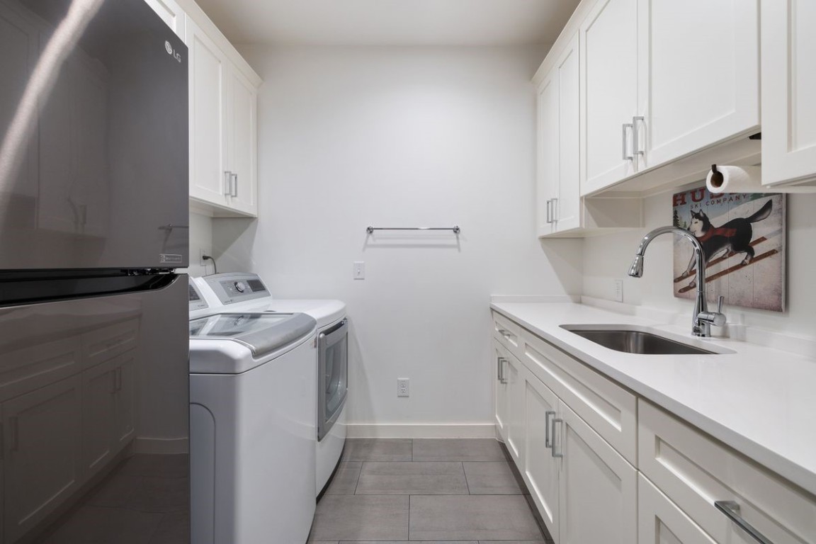 2800 W Fresco Drive , Austin, TX, 78731 | 3310426 | Realty Texas LLC