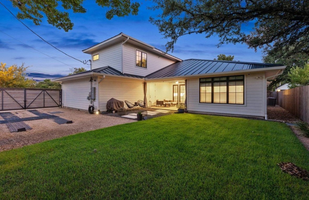 2800 W Fresco Drive , Austin, TX, 78731 | 3310426 | Realty Texas LLC