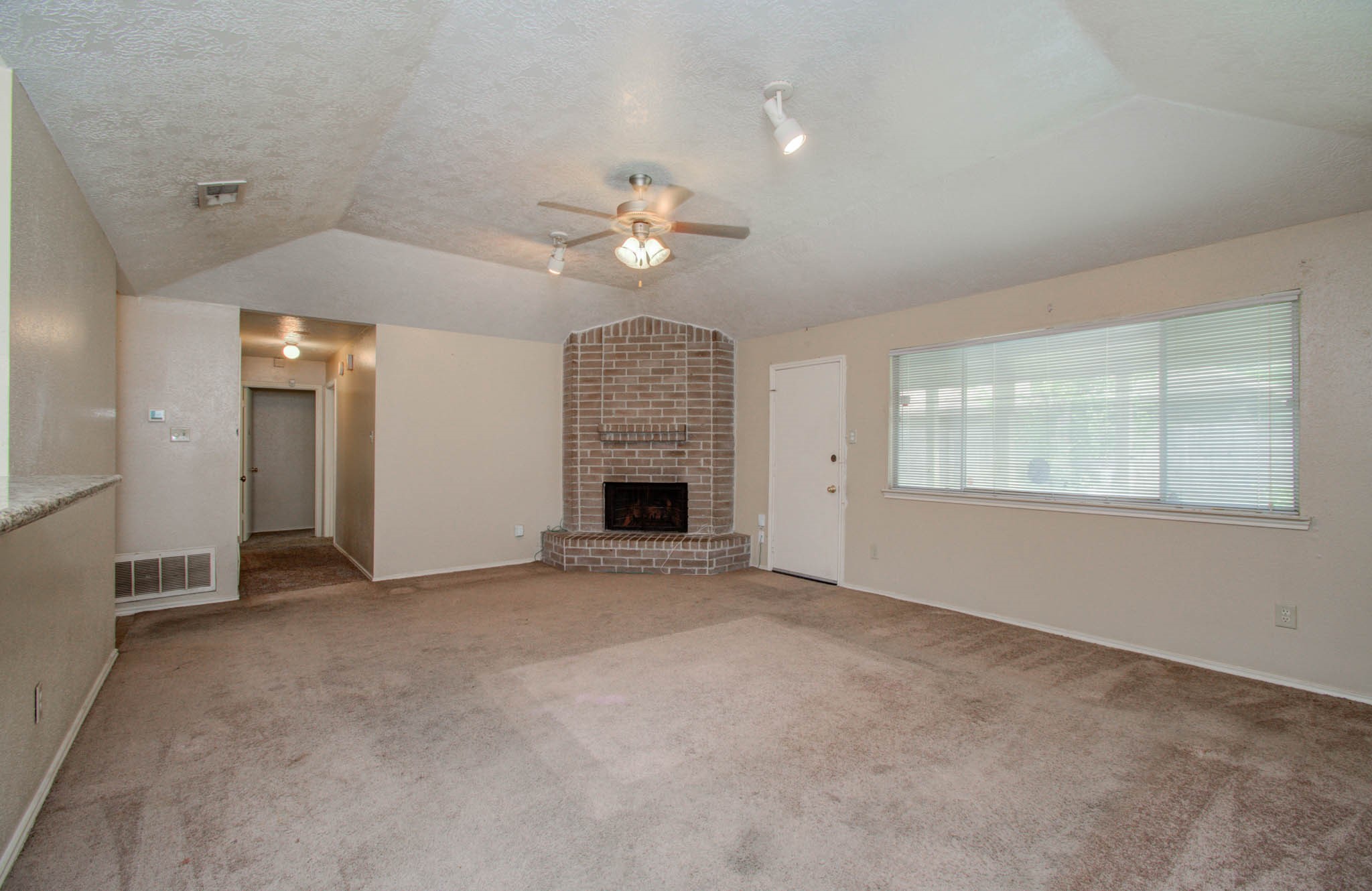 3431 Garden Grove Drive , Houston, TX, 77066 | 74516472 | Realty Texas LLC