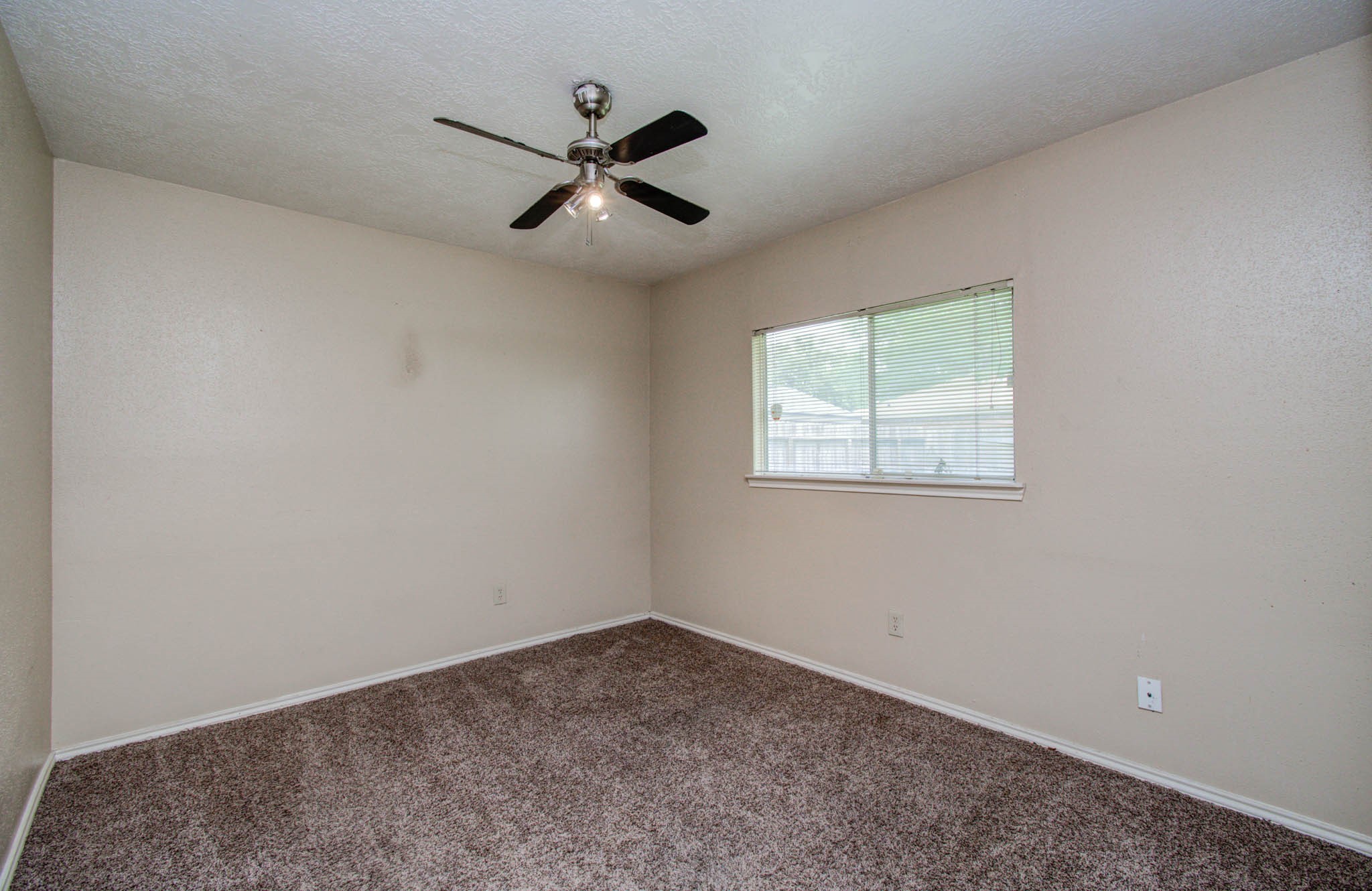 3431 Garden Grove Drive , Houston, TX, 77066 | 74516472 | Realty Texas LLC