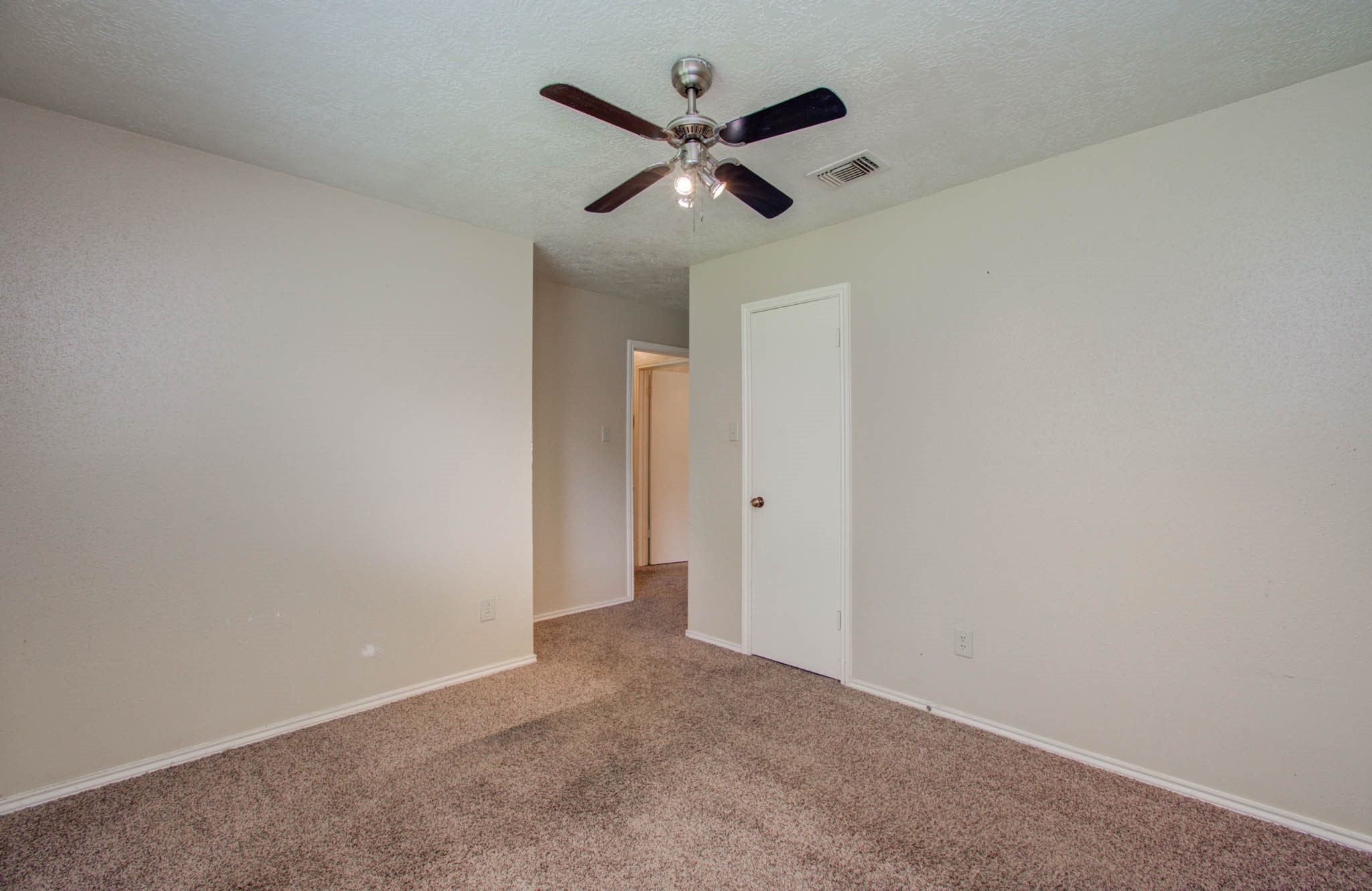 3431 Garden Grove Drive , Houston, TX, 77066 | 74516472 | Realty Texas LLC