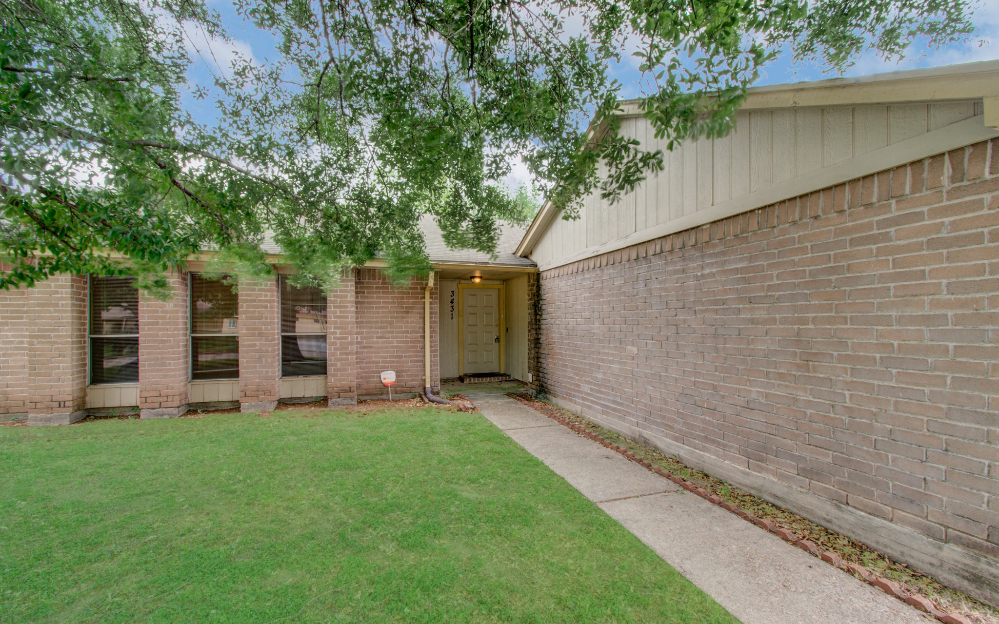 3431 Garden Grove Drive , Houston, TX, 77066 | 74516472 | Realty Texas LLC