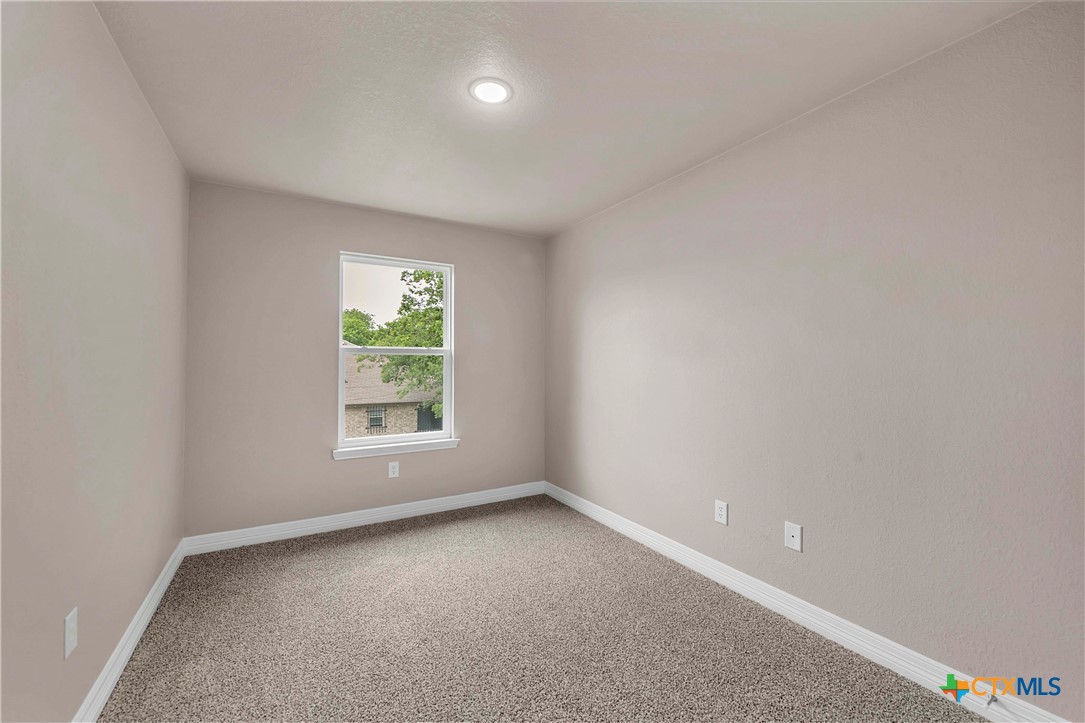 501 N 18th Street , Killeen, TX, 76541 | 541320 | Realty Texas LLC
