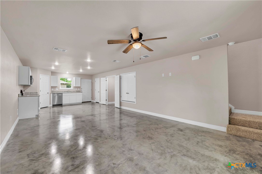 501 N 18th Street , Killeen, TX, 76541 | 541320 | Realty Texas LLC