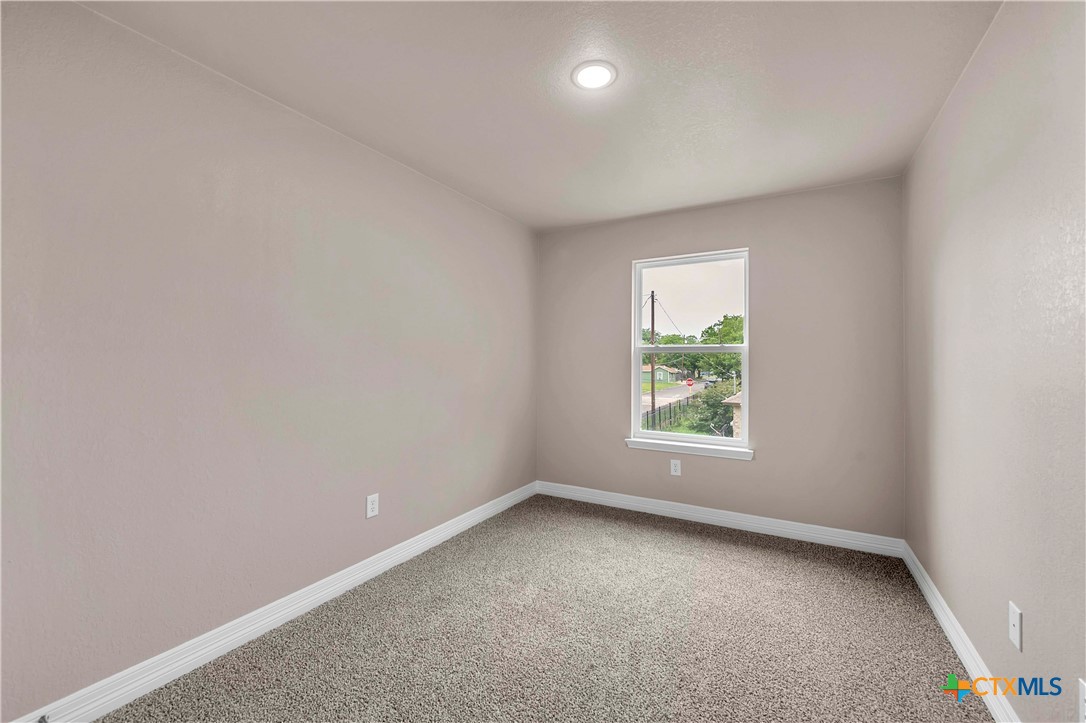501 N 18th Street , Killeen, TX, 76541 | 541320 | Realty Texas LLC