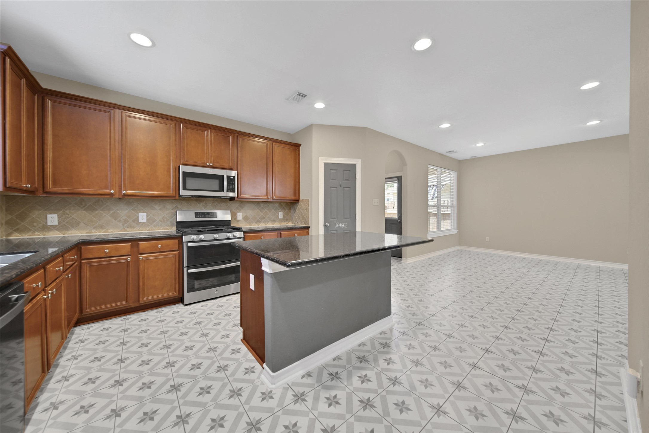 39 Panterra Way , The Woodlands, TX, 77382 | 19842465 | Realty Texas LLC