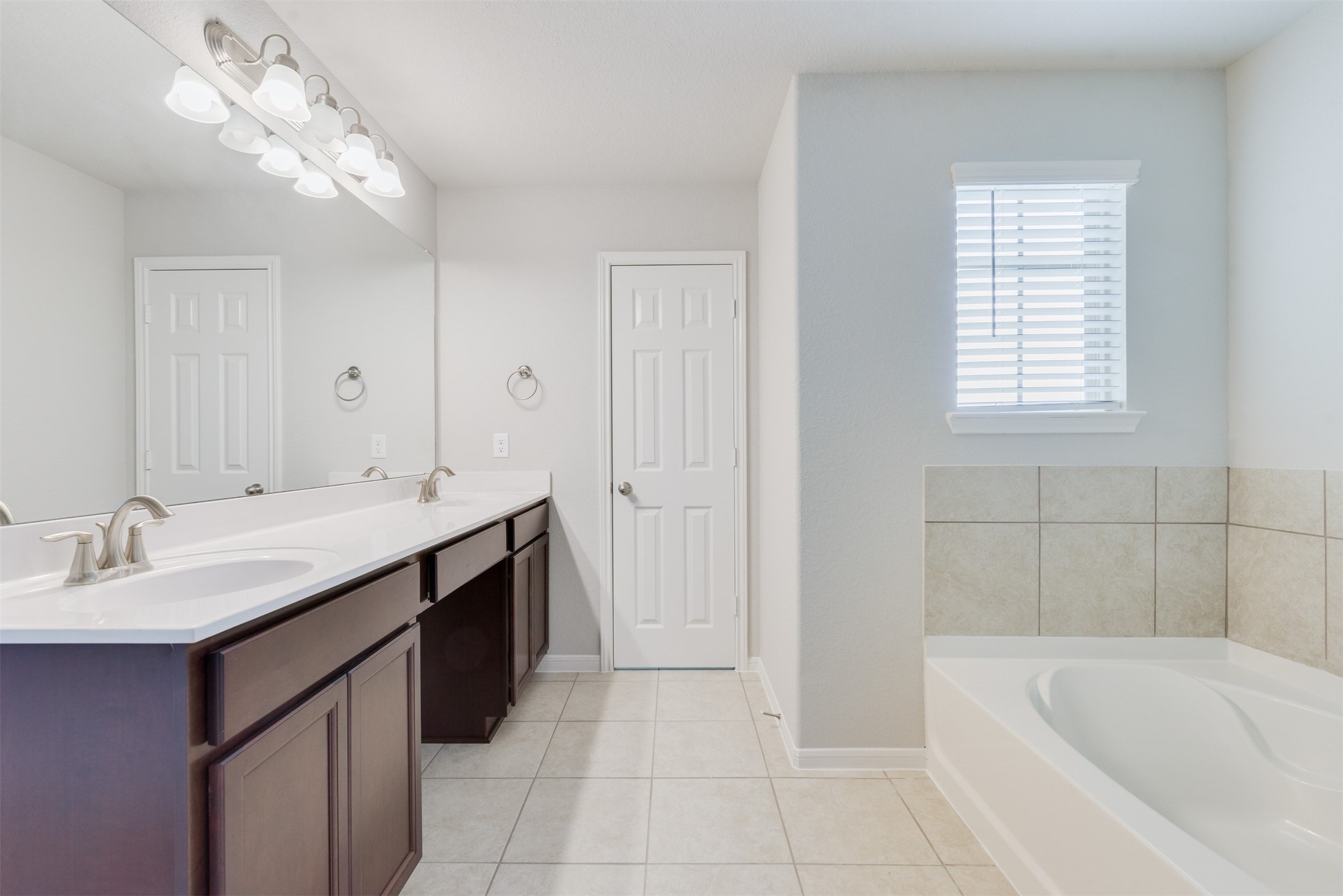 335 Emerald Thicket , Huffman, TX, 77336 | 63997468 | Realty Texas LLC