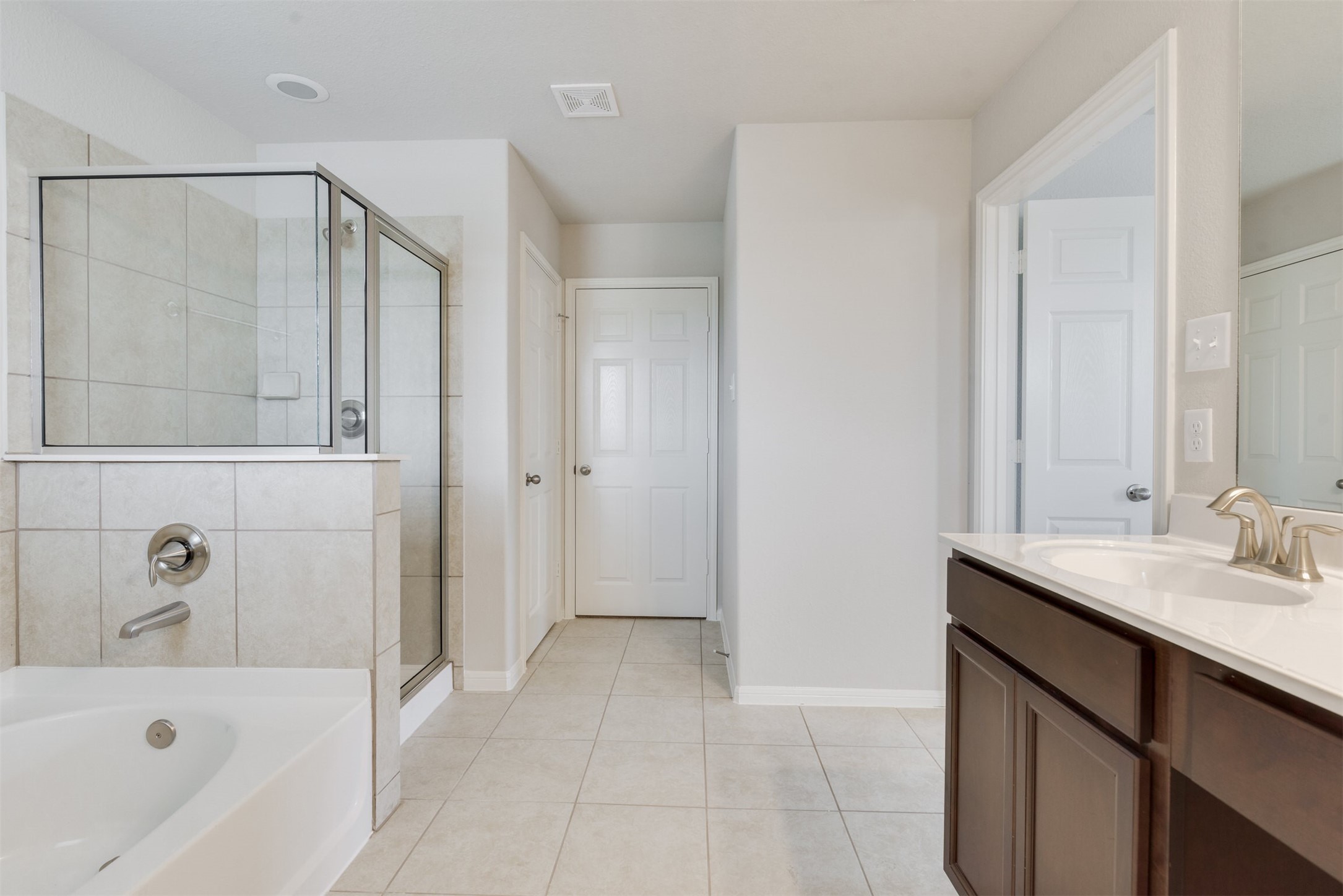 335 Emerald Thicket , Huffman, TX, 77336 | 63997468 | Realty Texas LLC