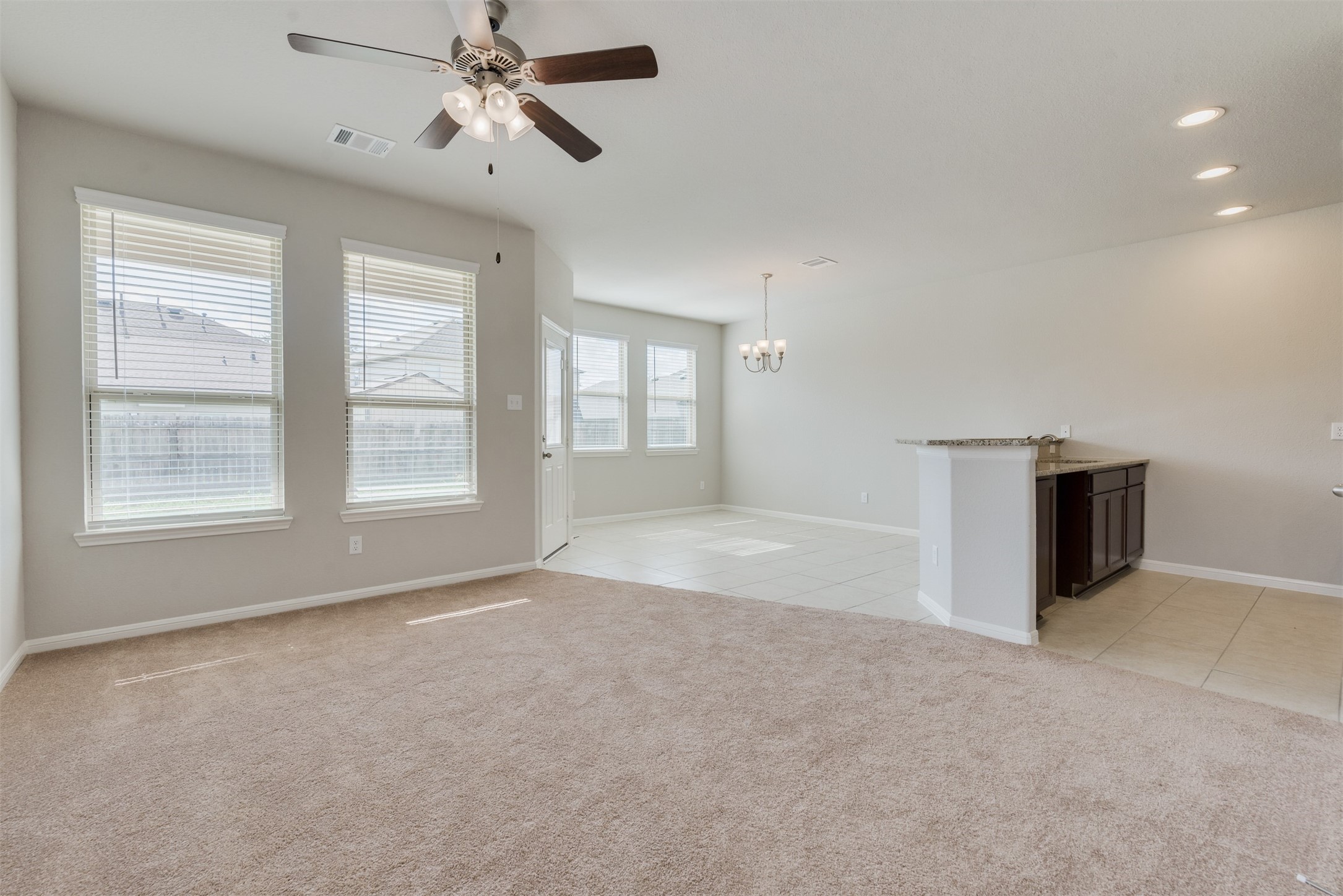 335 Emerald Thicket , Huffman, TX, 77336 | 63997468 | Realty Texas LLC