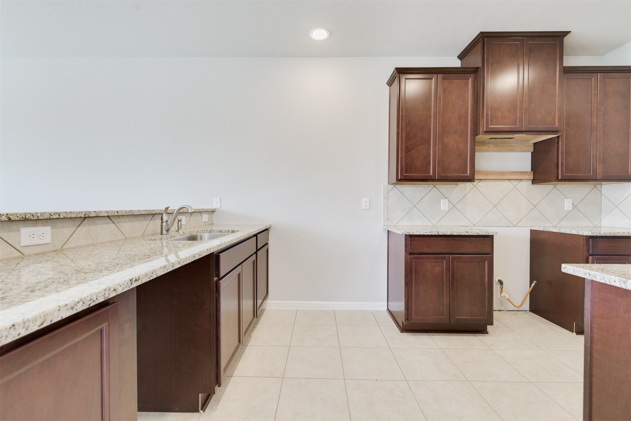 335 Emerald Thicket , Huffman, TX, 77336 | 63997468 | Realty Texas LLC