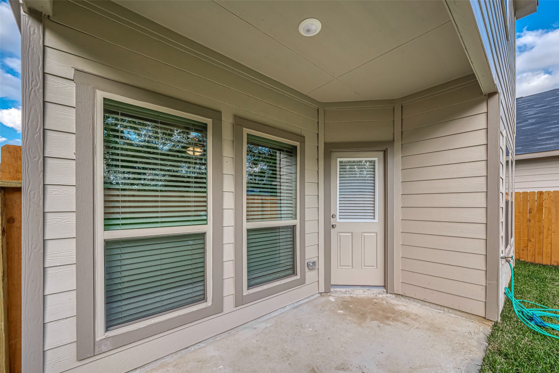 408 Emerald Thicket , Huffman, TX, 77336 | 51406565 | Realty Texas LLC