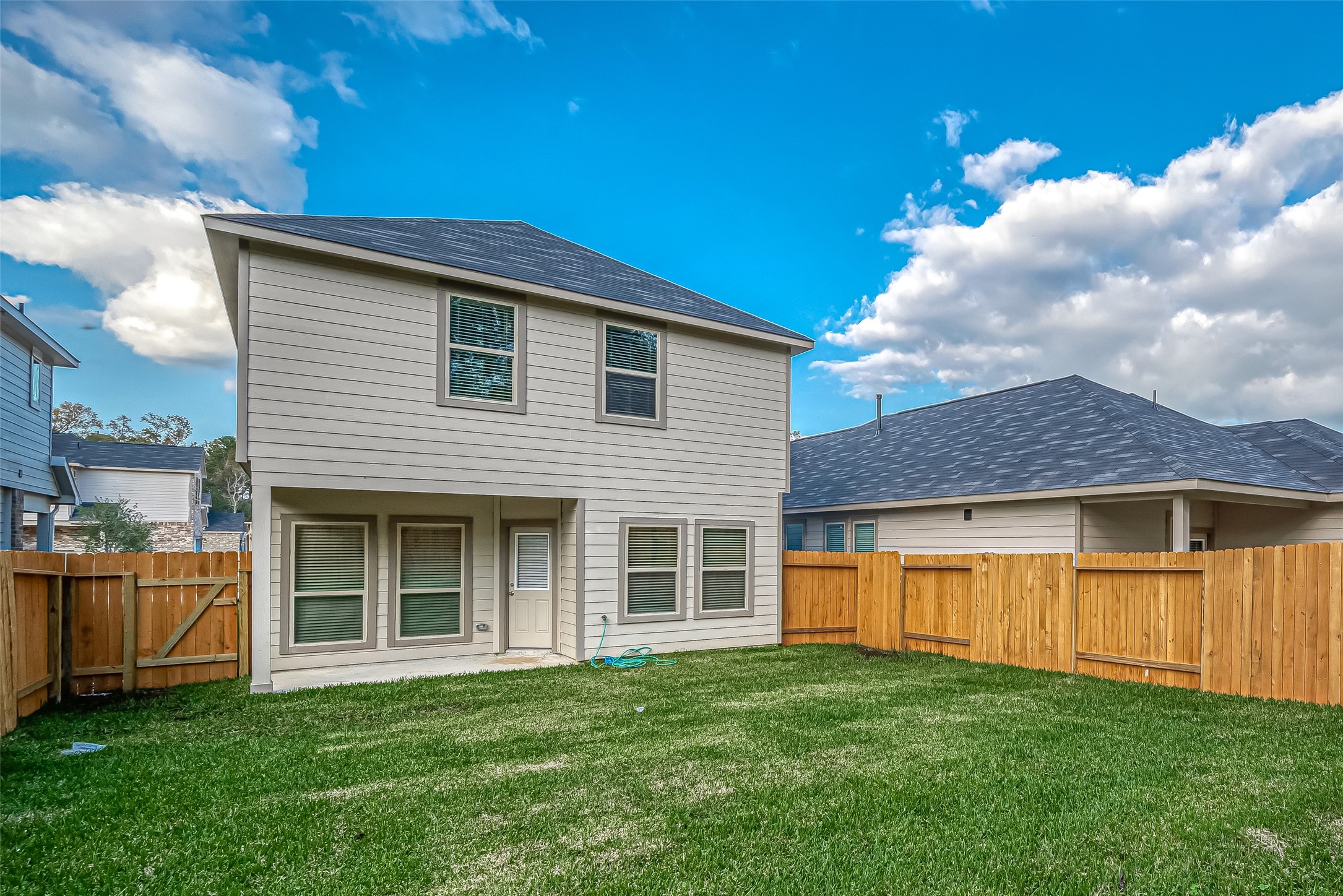 408 Emerald Thicket , Huffman, TX, 77336 | 51406565 | Realty Texas LLC