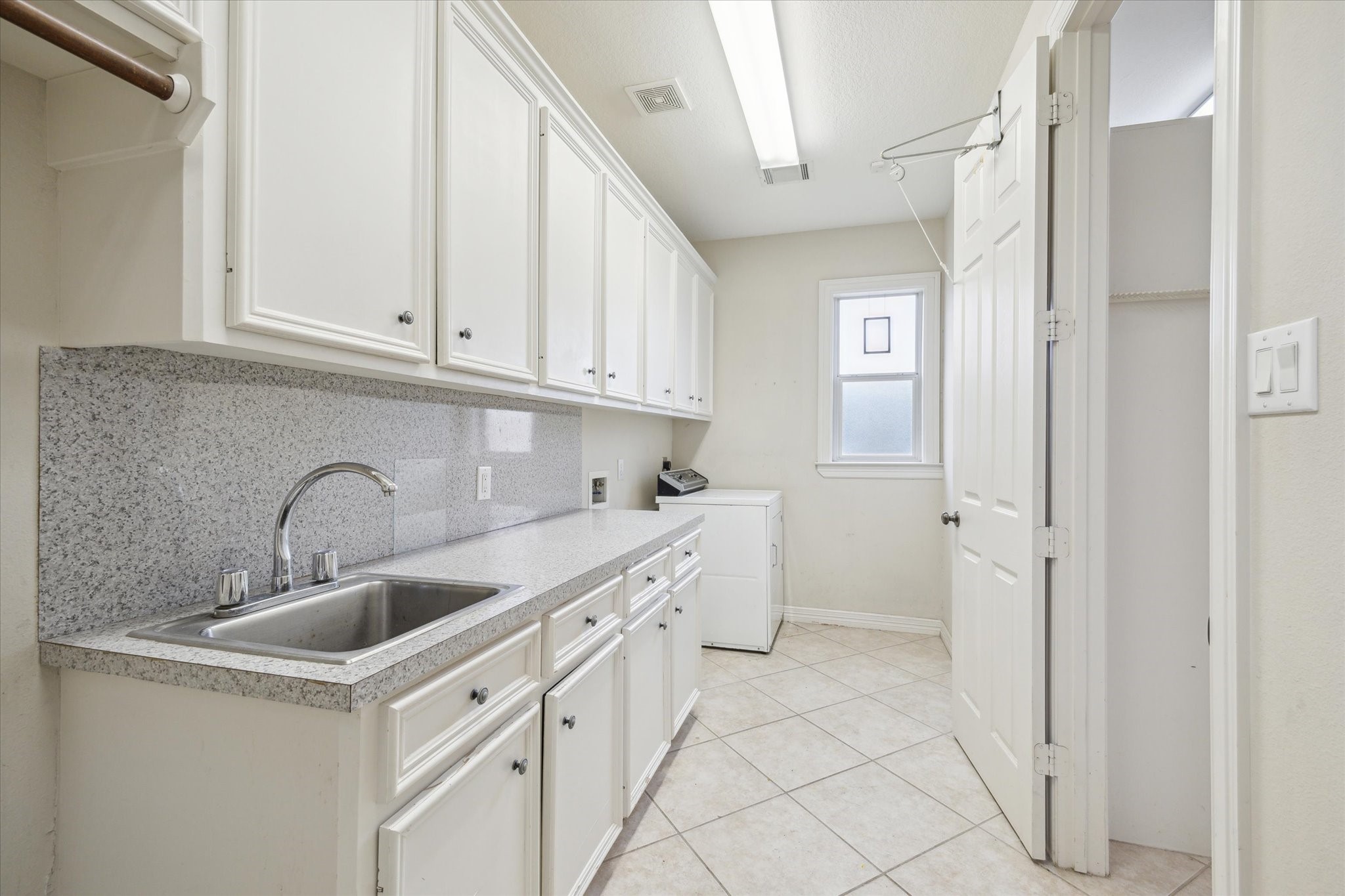 13903 Barrington Fairway , Houston, TX, 77069 | 67958169 | Realty Texas LLC