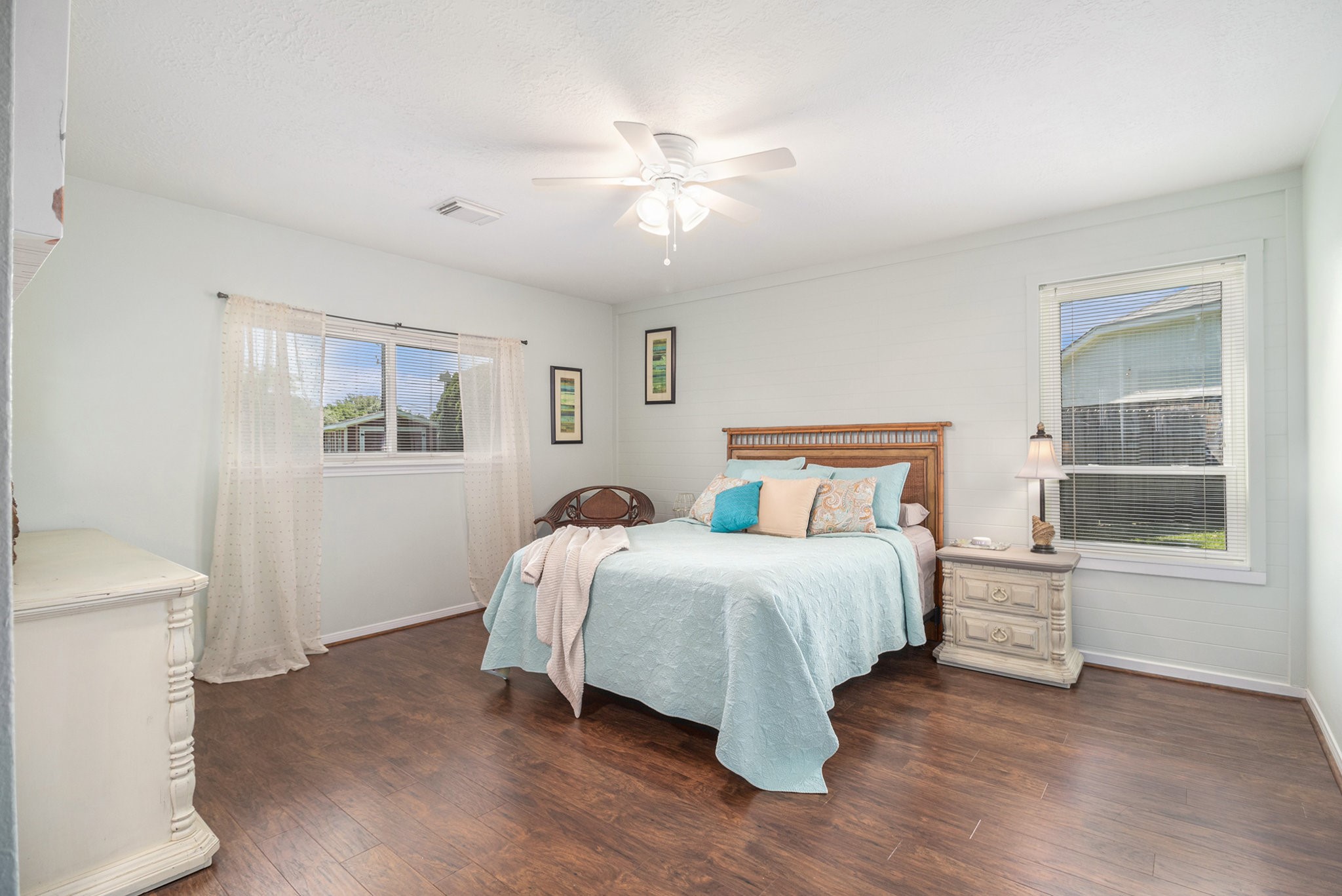 15831 Contender Lane , Friendswood, TX, 77546 | 41641293 | Realty Texas LLC