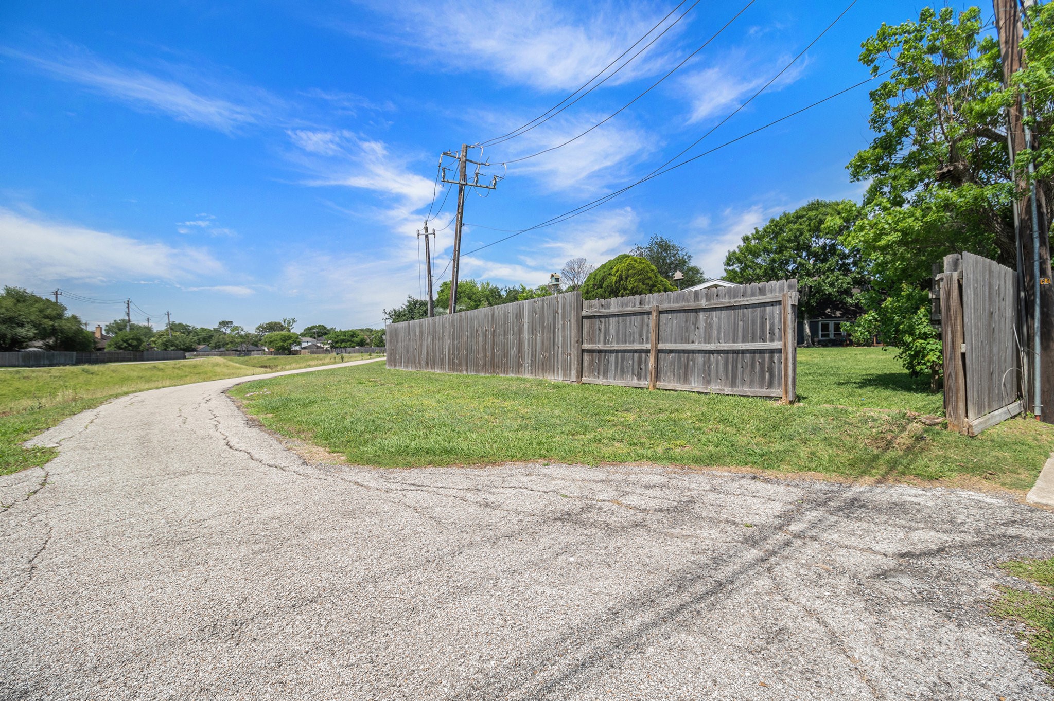 15831 Contender Lane , Friendswood, TX, 77546 | 41641293 | Realty Texas LLC