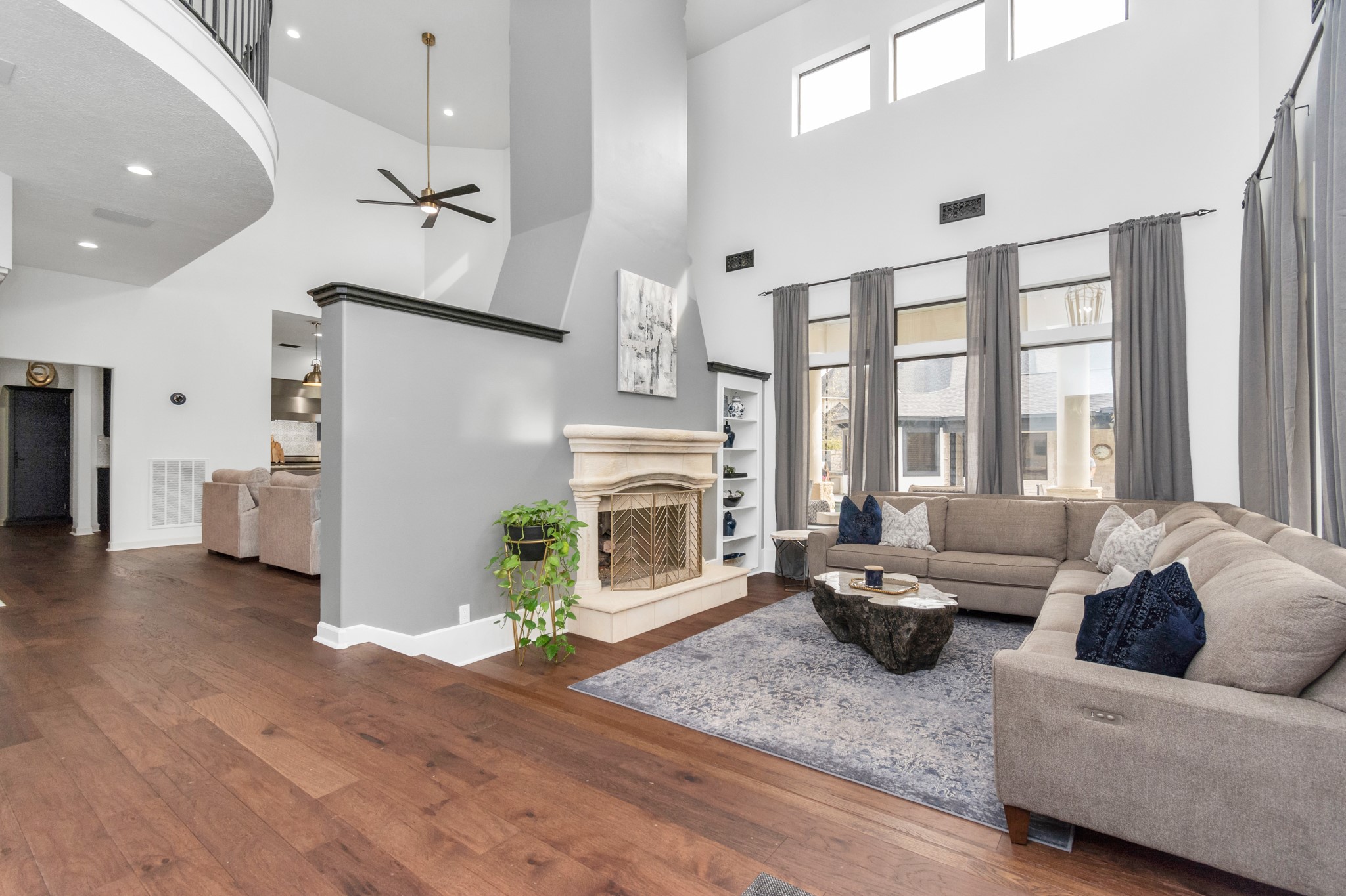 216 Sarasota Circle S , Montgomery, TX, 77356 | 98925640 | Realty Texas LLC