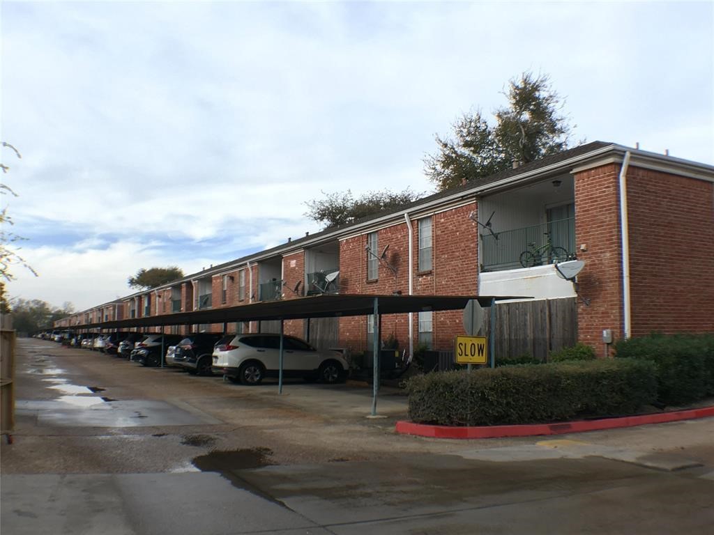 9201 Clarewood Drive 95 , Houston, TX, 77036 | 97444719 | Realty Texas LLC