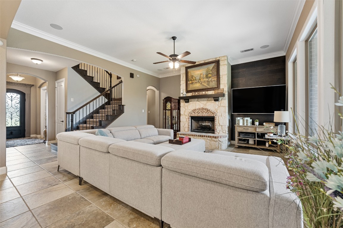 180 Denali Way , Waxahachie, TX, 75167 | 20593789 | Realty Texas LLC