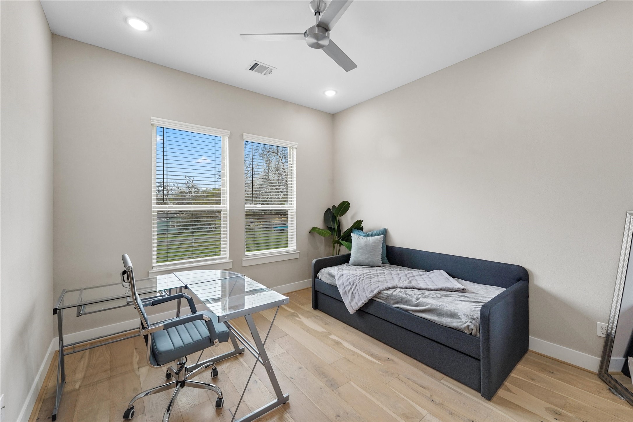 5407 Iconic Lane , Houston, TX, 77091 | 11298315 | Realty Texas LLC