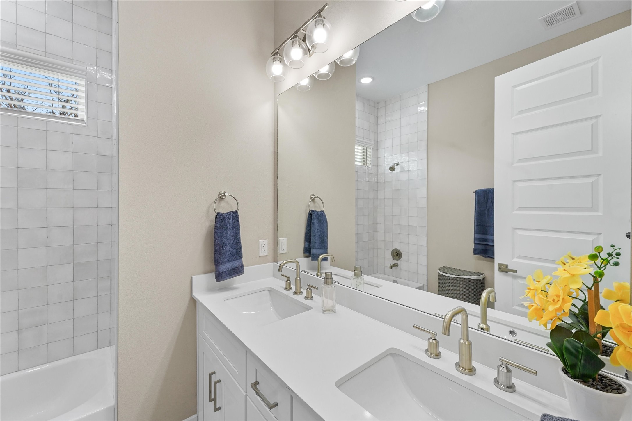 5407 Iconic Lane , Houston, TX, 77091 | 11298315 | Realty Texas LLC