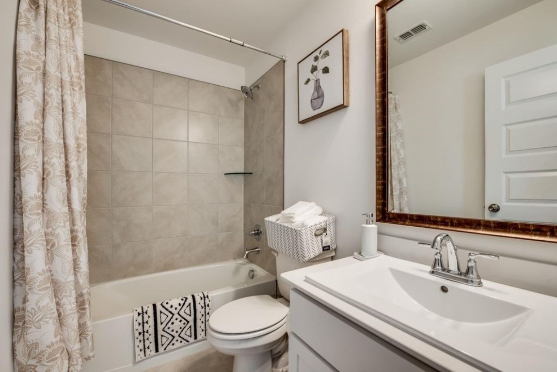 821 Reynolds Drive , Fate, TX, 75087 | 20583005 | Realty Texas LLC