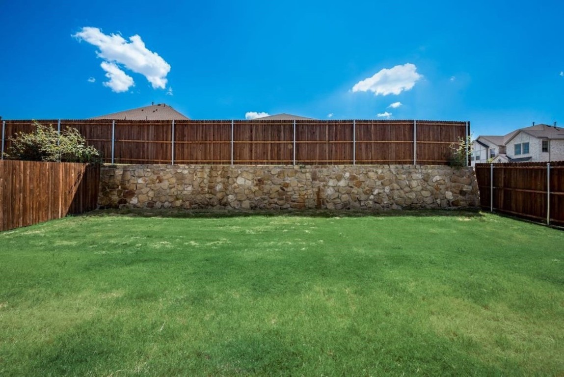 821 Reynolds Drive , Fate, TX, 75087 | 20583005 | Realty Texas LLC