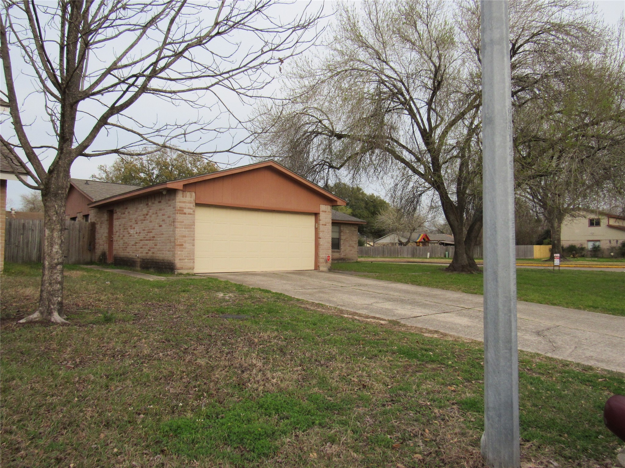 8402 Twin Lamps Lane , Houston, TX, 77064 | 38990635 | Realty Texas LLC