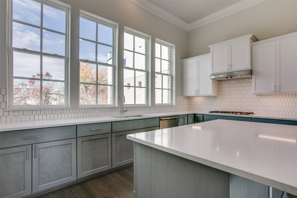 2130 Wenge Lane , Dallas, TX, 75219 | 20540414 | Realty Texas LLC