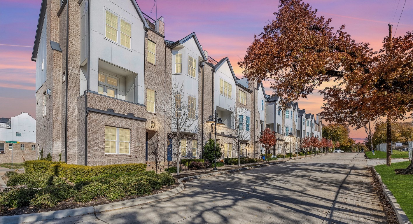 2130 Wenge Lane , Dallas, TX, 75219 | 20540414 | Realty Texas LLC