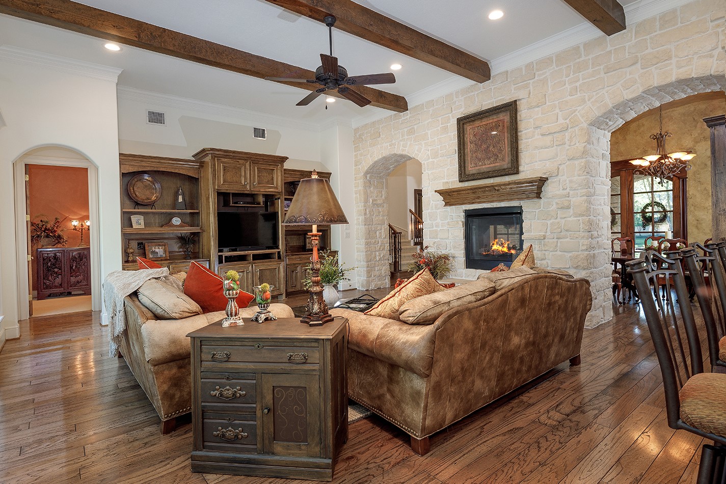 58 W Majestic Woods Place , The Woodlands, TX, 77382 | 57452570 | Realty Texas LLC