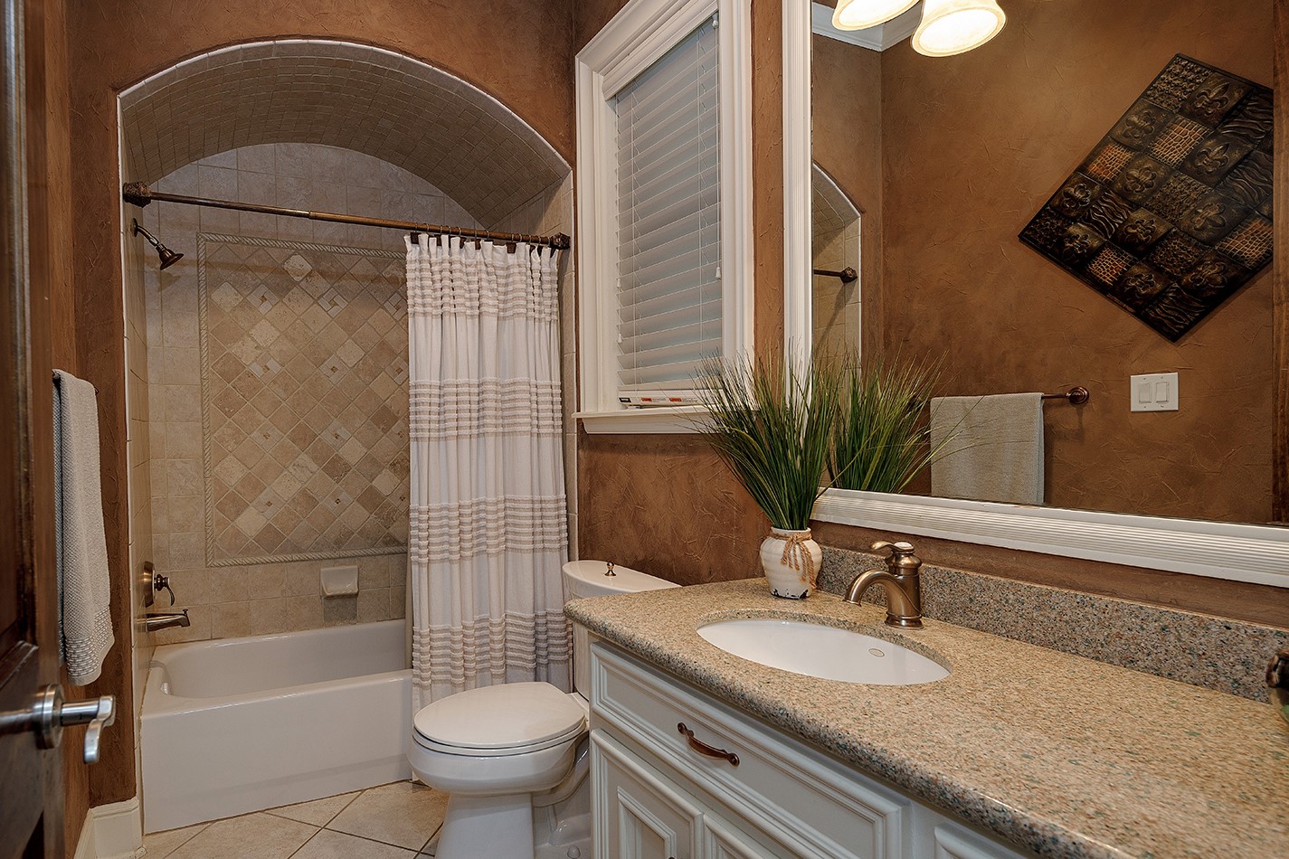 58 W Majestic Woods Place , The Woodlands, TX, 77382 | 57452570 | Realty Texas LLC