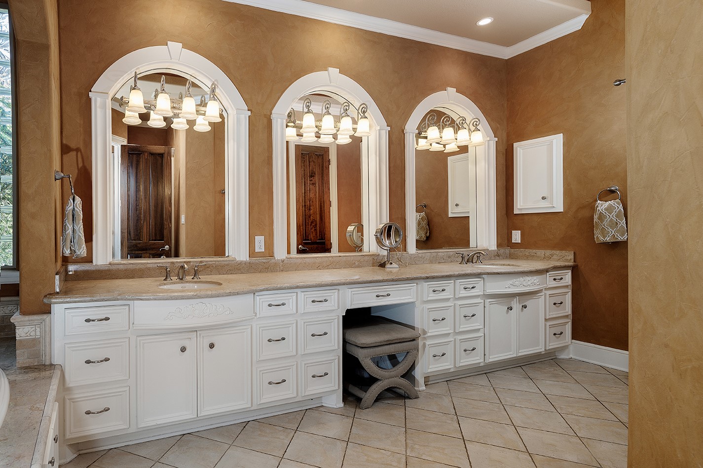 58 W Majestic Woods Place , The Woodlands, TX, 77382 | 57452570 | Realty Texas LLC