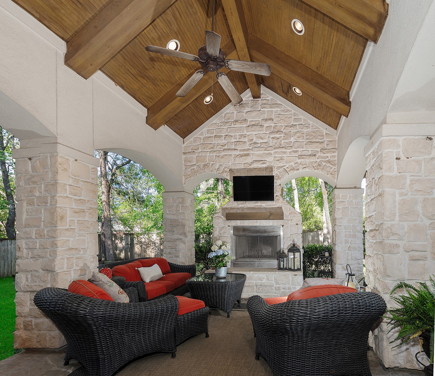 58 W Majestic Woods Place , The Woodlands, TX, 77382 | 57452570 | Realty Texas LLC