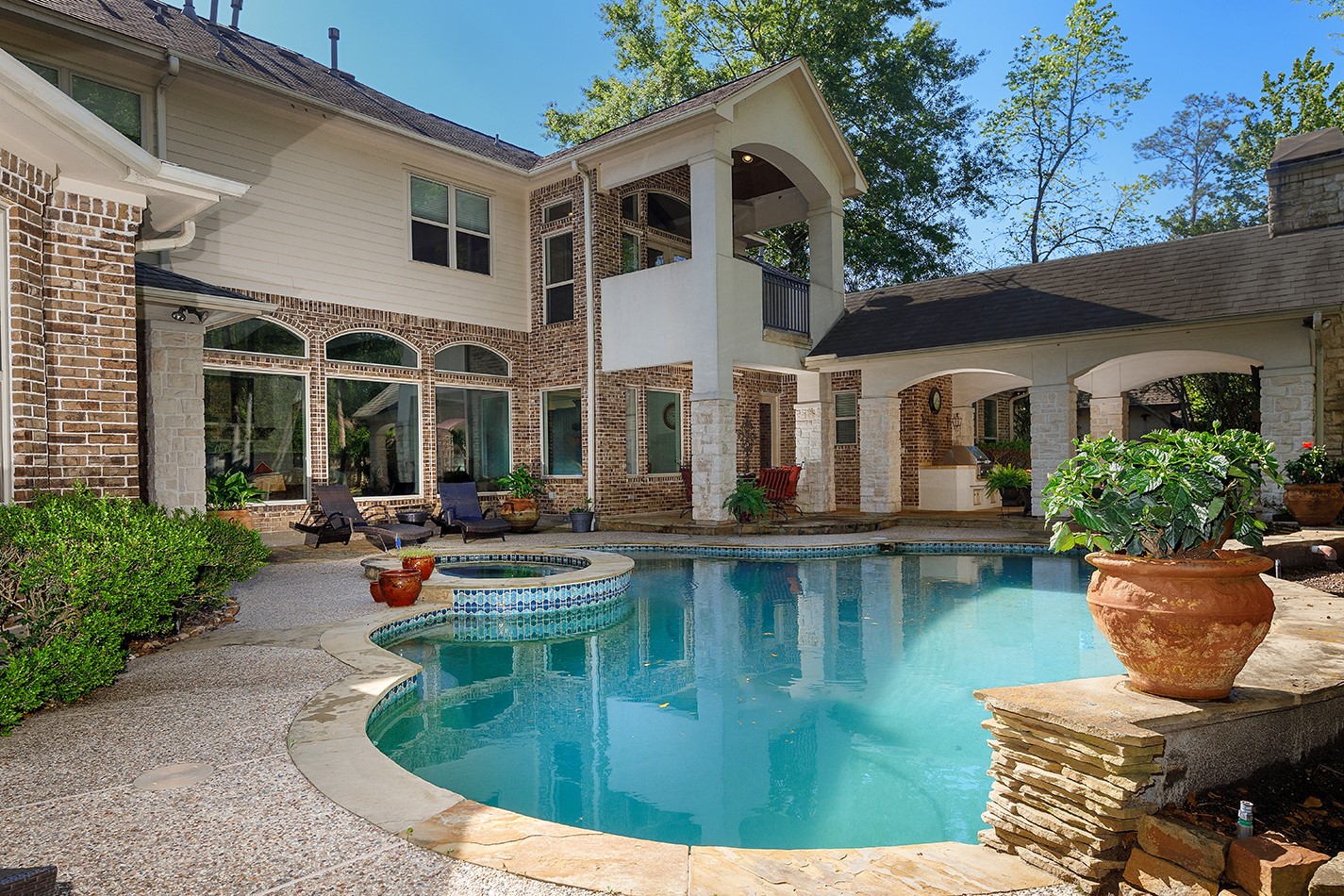 58 W Majestic Woods Place , The Woodlands, TX, 77382 | 57452570 | Realty Texas LLC