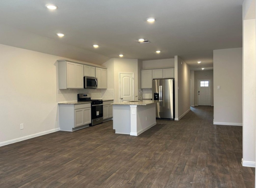 1313 Camden Lane , Lockhart, TX, 78644 | 2247623 | Realty Texas LLC