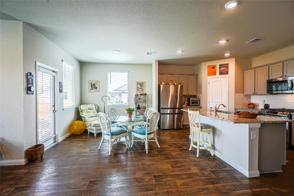 108 Cotoneaster Cove , Kyle, TX, 78640 | 8167638 | Realty Texas LLC