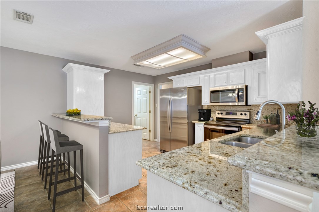 3900 Puffin Way , College Station, TX, 77845-6265 | 24002688 | Realty Texas LLC