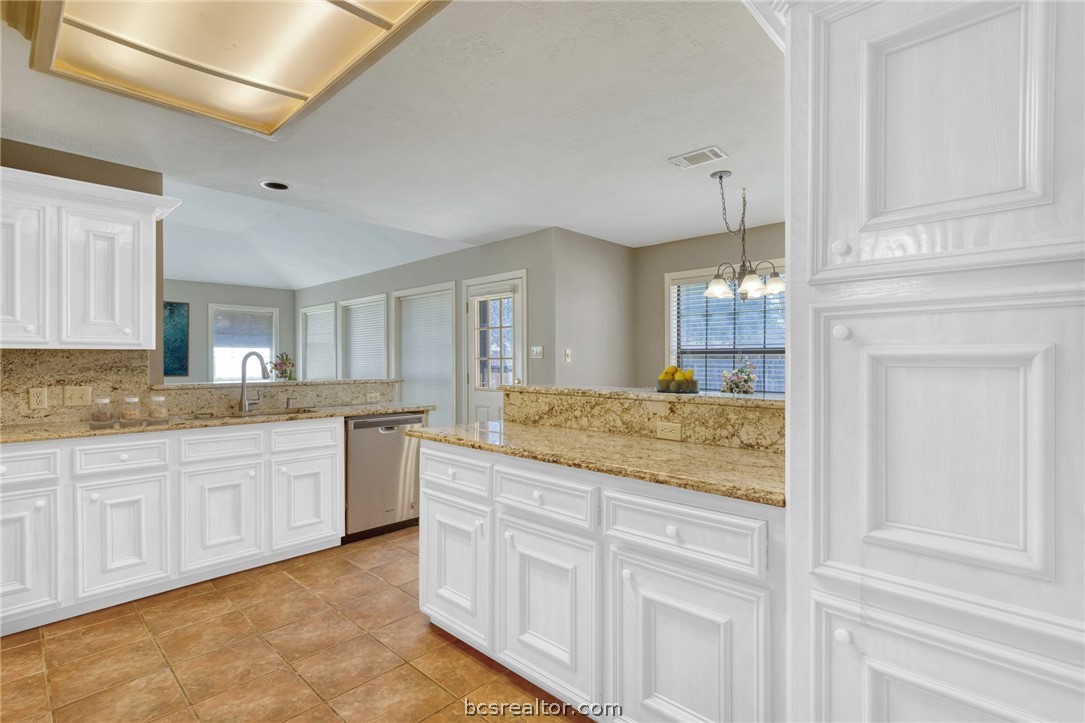 3900 Puffin Way , College Station, TX, 77845-6265 | 24002688 | Realty Texas LLC