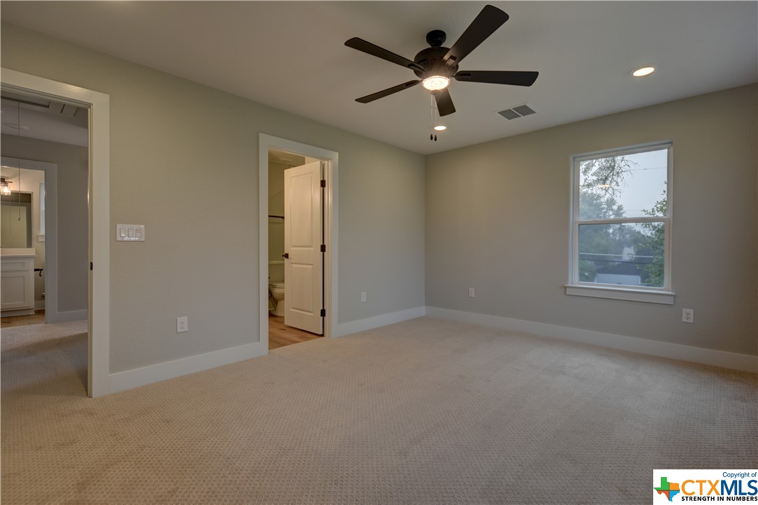 701 S Hudson Street , Flatonia, TX, 78941 | 541508 | Realty Texas LLC
