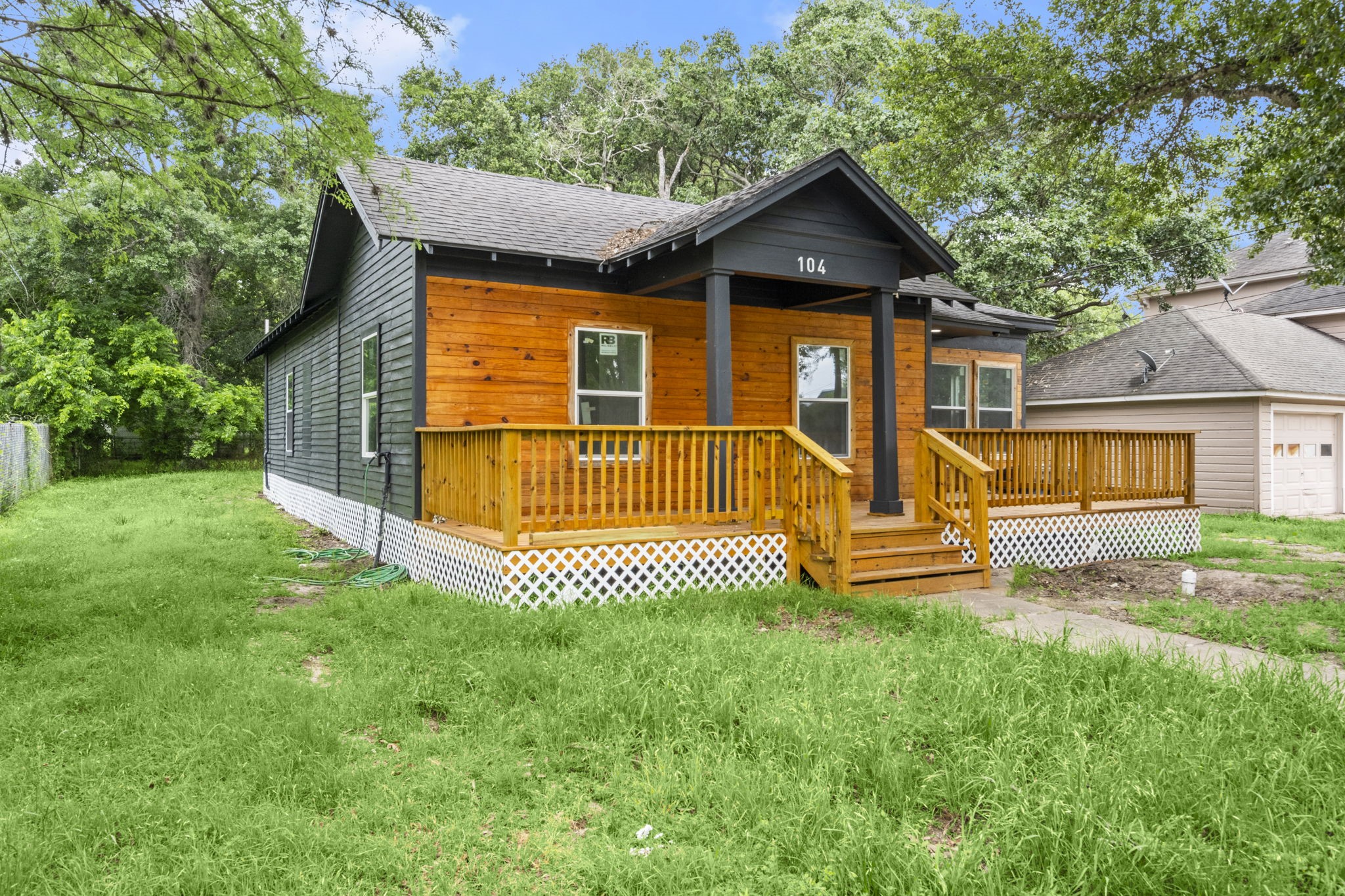 104 W Stockbridge , Eagle Lake, TX, 77434 | 51378862 | Realty Texas LLC