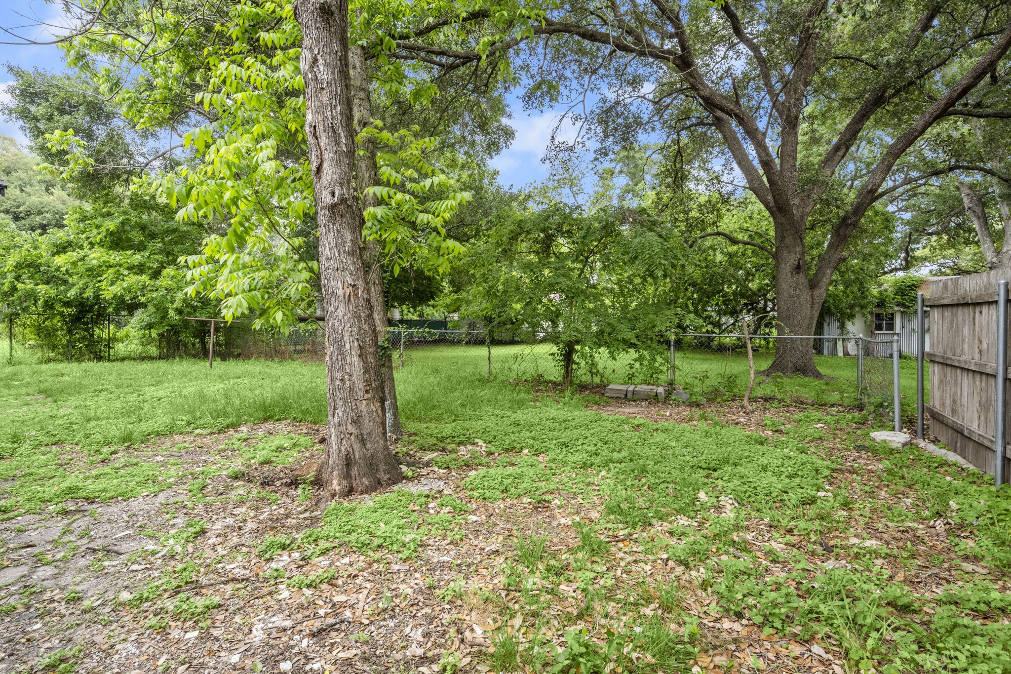 104 W Stockbridge , Eagle Lake, TX, 77434 | 51378862 | Realty Texas LLC