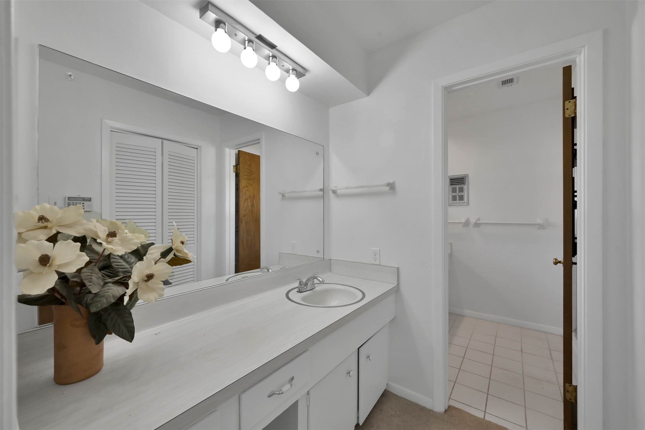 1001 Holly Drive , Conroe, TX, 77301 | 86996628 | Realty Texas LLC