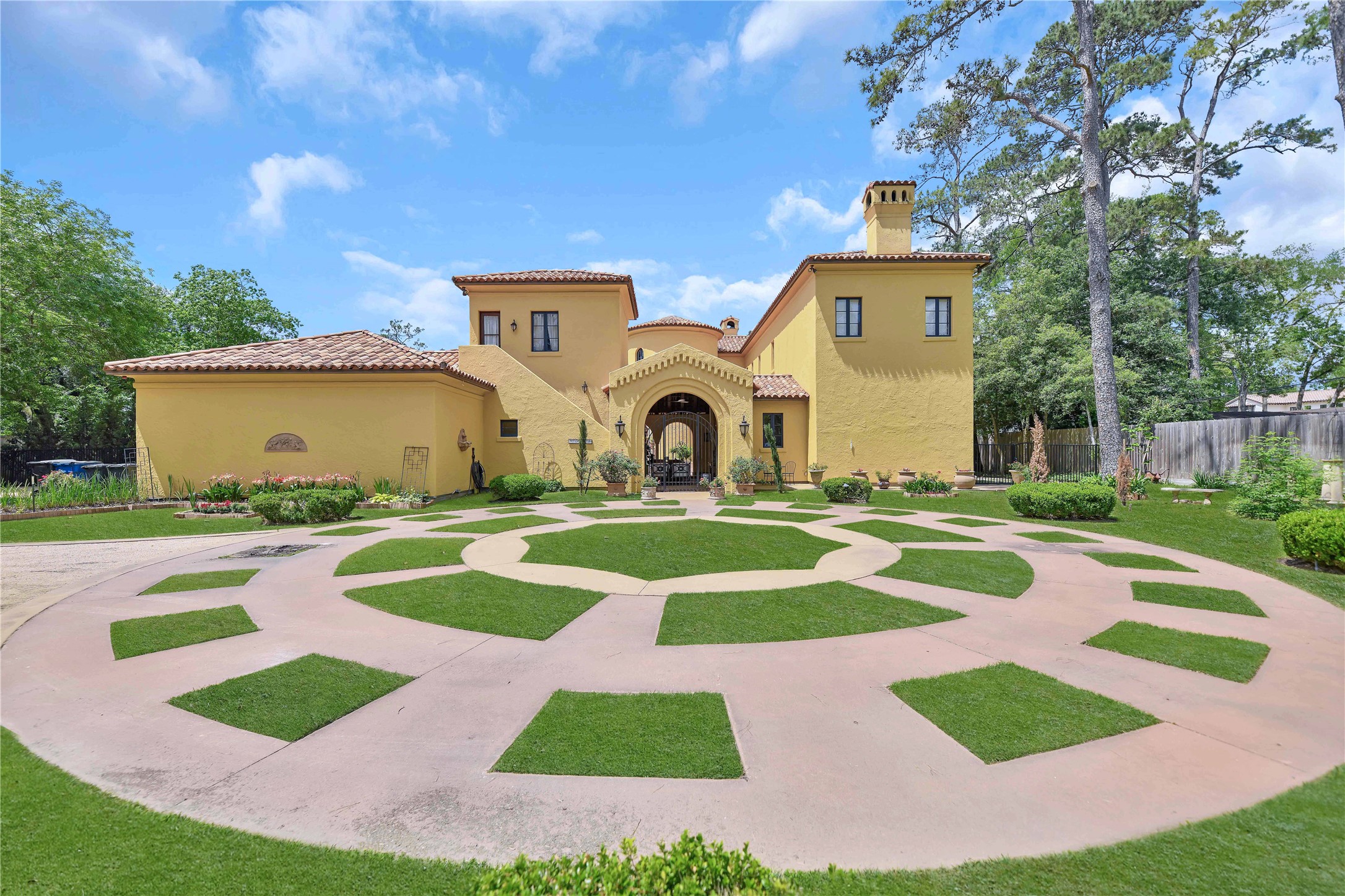 415 Strey Lane , Houston, TX, 77024 | 66523255 | Realty Texas LLC
