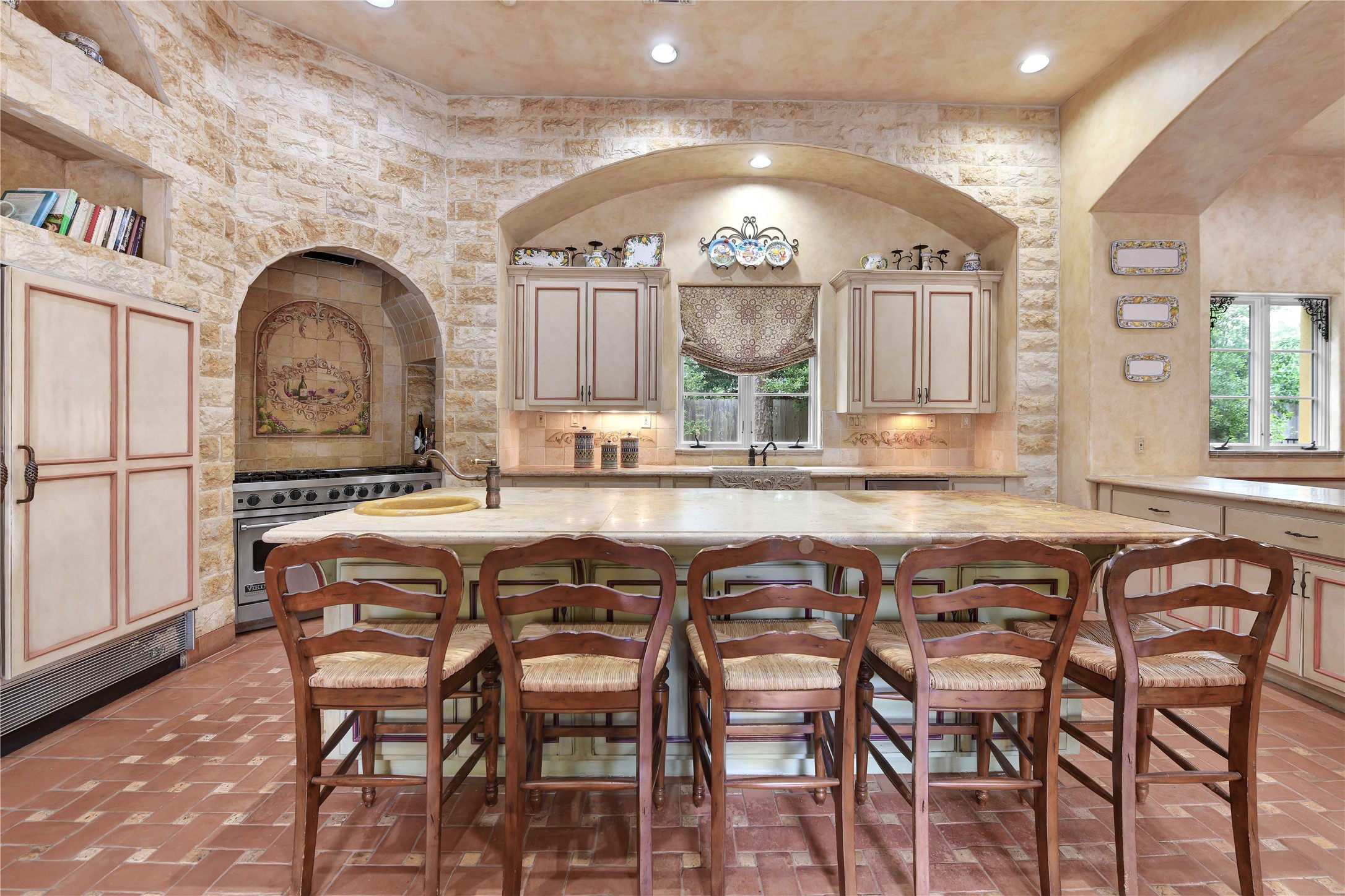 415 Strey Lane , Houston, TX, 77024 | 66523255 | Realty Texas LLC